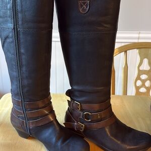 PIKOLINOS Black and Brown Heeled Boots